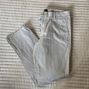 Dockers Light Gray Slim Fit Mens Pant